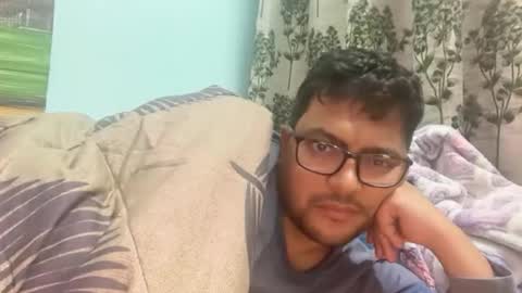 Snapshot of tigertinku chatting on November 26, 6:31 pm tigertinku online show from November 26, 6:31 pm