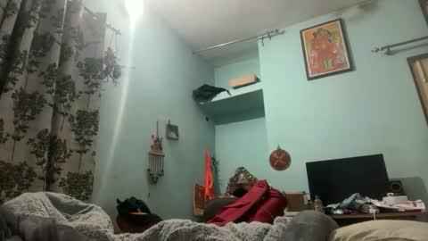 Snapshot of tigertinku chatting on February 27, 2:28 pm tigertinku online show from February 27, 2:28 pm