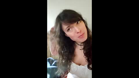 Snapshot of tiggerrosey chatting on January 8, 10:56 pm All my Links online show from January 8, 10:56 pm