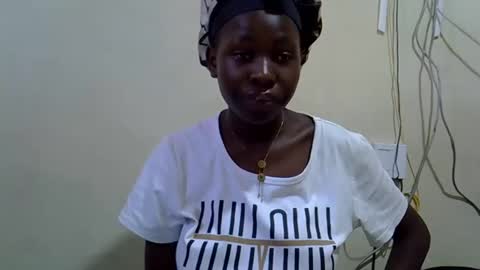 Snapshot of tight_pussie chatting on March 16, 7:34 am tight_pussie online show from March 16, 7:34 am