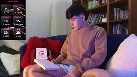 Camilo online show from March 28, 1:49 am