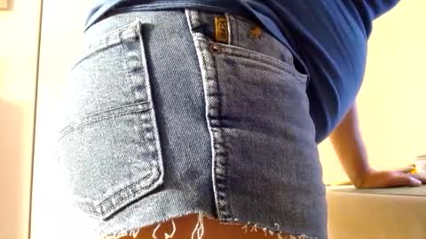 Tightshortsspank online show from February 8, 10:29 pm