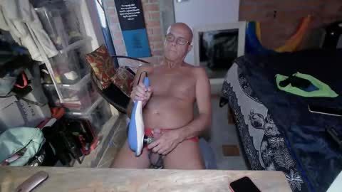 Snapshot of tim4tech chatting on June 6, 8:02 pm ThongMan online show from June 6, 8:02 pm