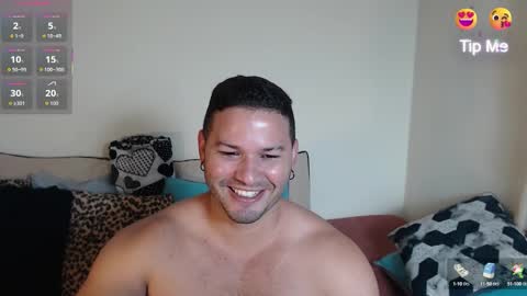 Snapshot of tim_and_sam chatting on October 4, 6:50 pm Timothy and Santy online show from October 4, 6:50 pm