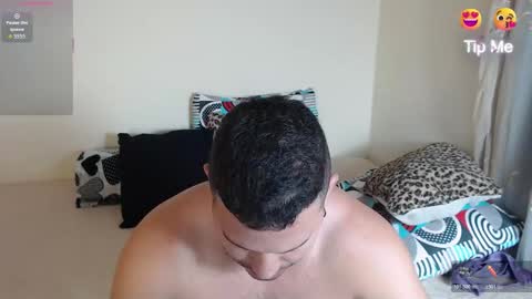 Snapshot of tim_and_sam chatting on November 4, 8:41 pm Timothy and Santy online show from November 4, 8:41 pm