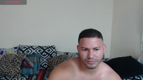 Snapshot of tim_martinez chatting on May 3, 4:46 pm tim_martinez online show from May 3, 4:46 pm