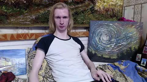 Snapshot of tima_drunk chatting on December 23, 6:44 am Timofey online show from December 23, 6:44 am