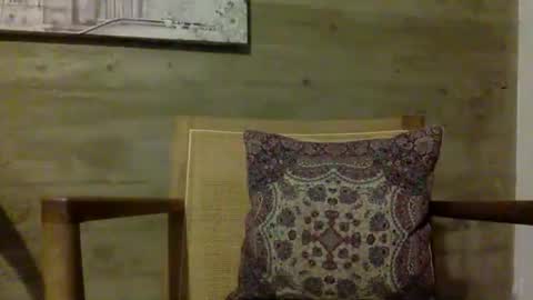 Snapshot of timber2255 chatting on October 18, 1:30 am timber2255 online show from October 18, 1:30 am