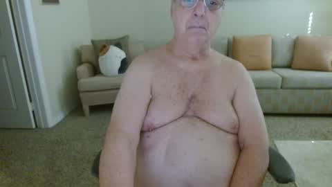 timealone120000 online show from October 12, 5:23 pm