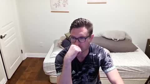 Snapshot of timelord157501 chatting on November 12, 2:34 am TimeLordRaps online show from November 12, 2:34 am