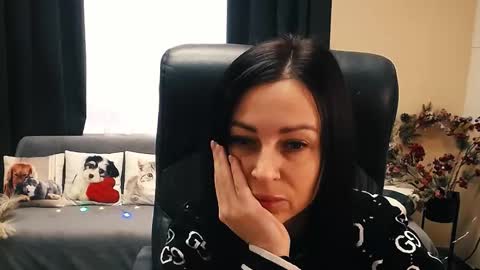 Luisa online show from October 22, 7:41 am