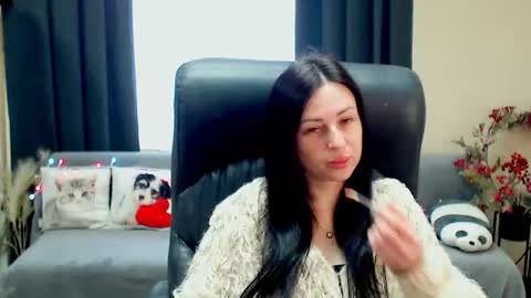 Luisa online show from June 8, 7:53 am