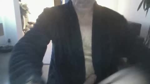 times20 online show from October 24, 5:15 am