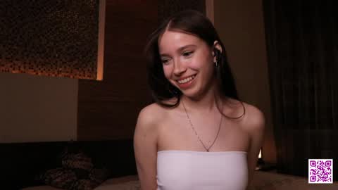 EVA online show from April 8, 5:46 pm