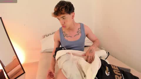 Timothy 21 years old online show from September 22, 8:33 pm