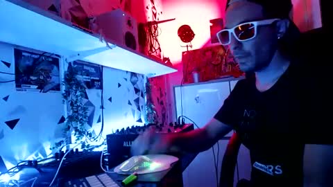 m0rty Kitty online show from September 19, 9:04 pm