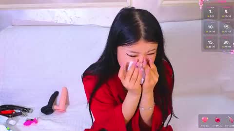 tina__kim online show from June 26, 9:25 am