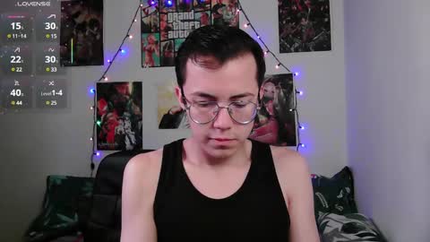 Snapshot of tina_n_charlie chatting on January 23, 11:48 am Tina N Charlie online show from January 23, 11:48 am