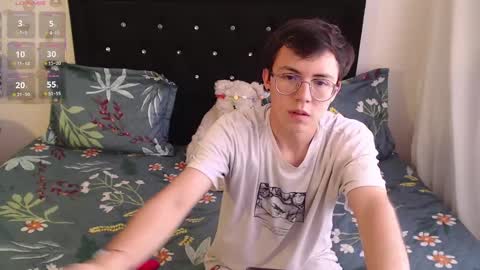 Snapshot of tina_n_charlie chatting on February 24, 5:53 pm Tina N Charlie online show from February 24, 5:53 pm