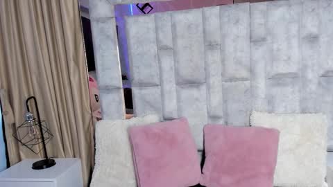 Tina noa online show from October 21, 11:44 am