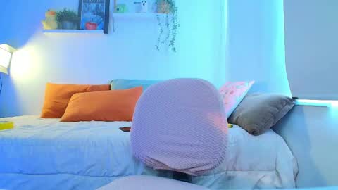 Snapshot of tina_wild_ chatting on May 5, 9:12 pm Tina Wild online show from May 5, 9:12 pm