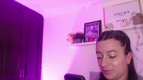 Snapshot of tina_wild_ chatting on May 17, 12:41 am Tina Wild online show from May 17, 12:41 am
