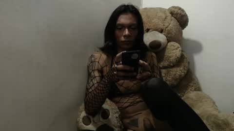Snapshot of tinaa_williams chatting on February 15, 10:10 pm tinaa_williams online show from February 15, 10:10 pm