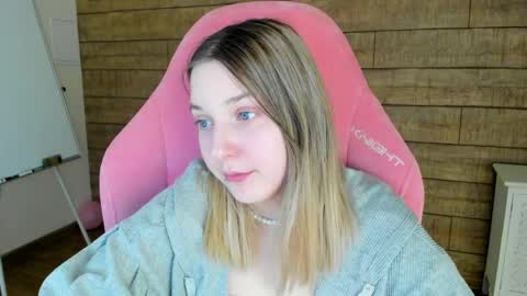 TinaBurton online show from May 31, 6:09 pm