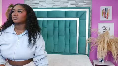Tina online show from June 8, 2:17 pm