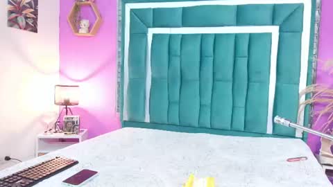 Tina online show from June 23, 8:18 pm