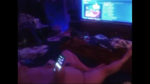 tinalover4u2 online show from November 16, 6:41 am