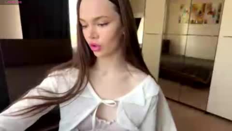 tinashyy online show from June 15, 7:43 am