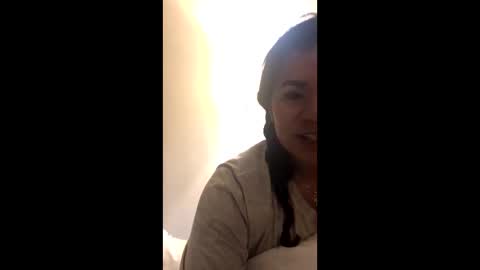 tinaturnup87369 online show from February 14, 7:21 pm