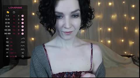 Tina online show from December 12, 5:10 am