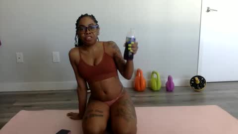 TineeBadass online show from May 3, 12:22 pm