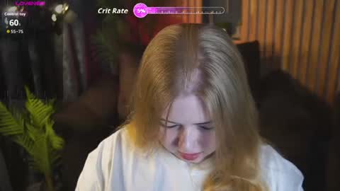 TinkerrBelll online show from June 28, 7:31 pm