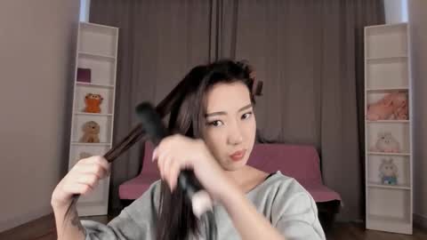 Tina online show from November 5, 6:35 am