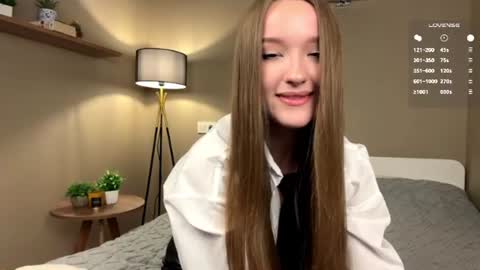 Leila online show from July 14, 3:29 pm