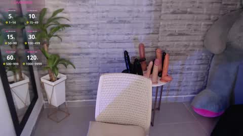 Tinna Goddess online show from September 25, 4:43 pm