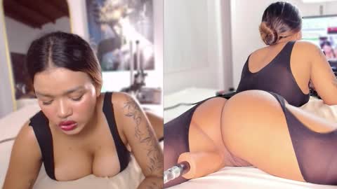 Snapshot of tinny_annie chatting on September 22, 9:17 pm Hey Im Annie  online show from September 22, 9:17 pm