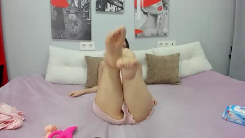 JuJu online show from November 8, 5:29 am