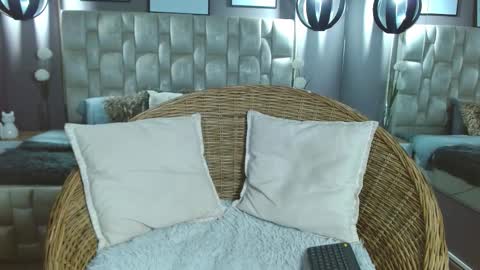 Tiny online show from March 13, 1:51 pm