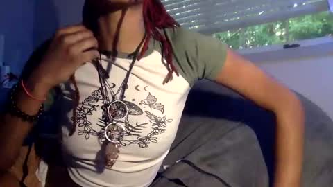 Snapshot of tiny_cupcake2 chatting on September 13, 5:57 pm cupcake online show from September 13, 5:57 pm