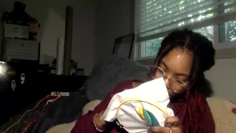 Snapshot of tiny_cupcake2 chatting on October 19, 7:03 pm cupcake online show from October 19, 7:03 pm