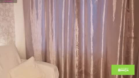 Lily online show from November 25, 6:35 am