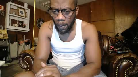 Snapshot of tinycock_1979 chatting on September 29, 1:44 am tinycock_1979 online show from September 29, 1:44 am