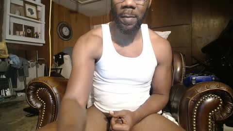 Snapshot of tinycock_1979 chatting on October 29, 8:27 am tinycock_1979 online show from October 29, 8:27 am