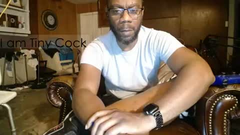tinycock_1979 online show from June 22, 3:36 am