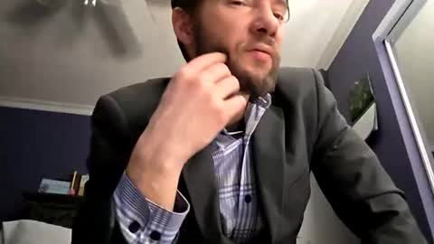 Snapshot of tinyguynicecock chatting on March 25, 11:00 pm tinyguynicecock online show from March 25, 11:00 pm