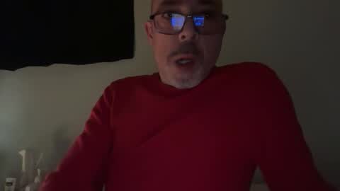 Snapshot of tinylimpy1 chatting on January 15, 8:30 am MonkeyPaw online show from January 15, 8:30 am
